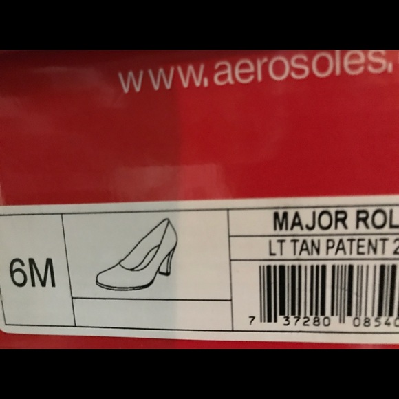 "Major Role" Lt Tan Patent heel shoes. S 6M - Picture 6 of 6